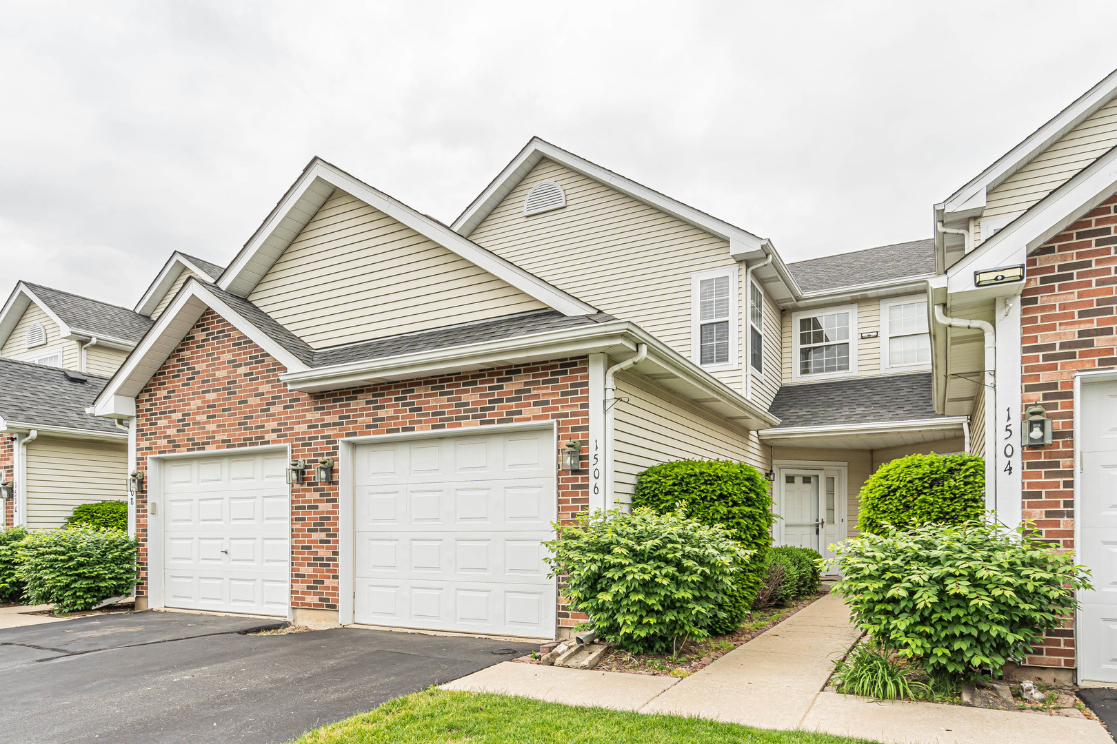 1506 Cottonwood Trail, Yorkville, IL 60560
