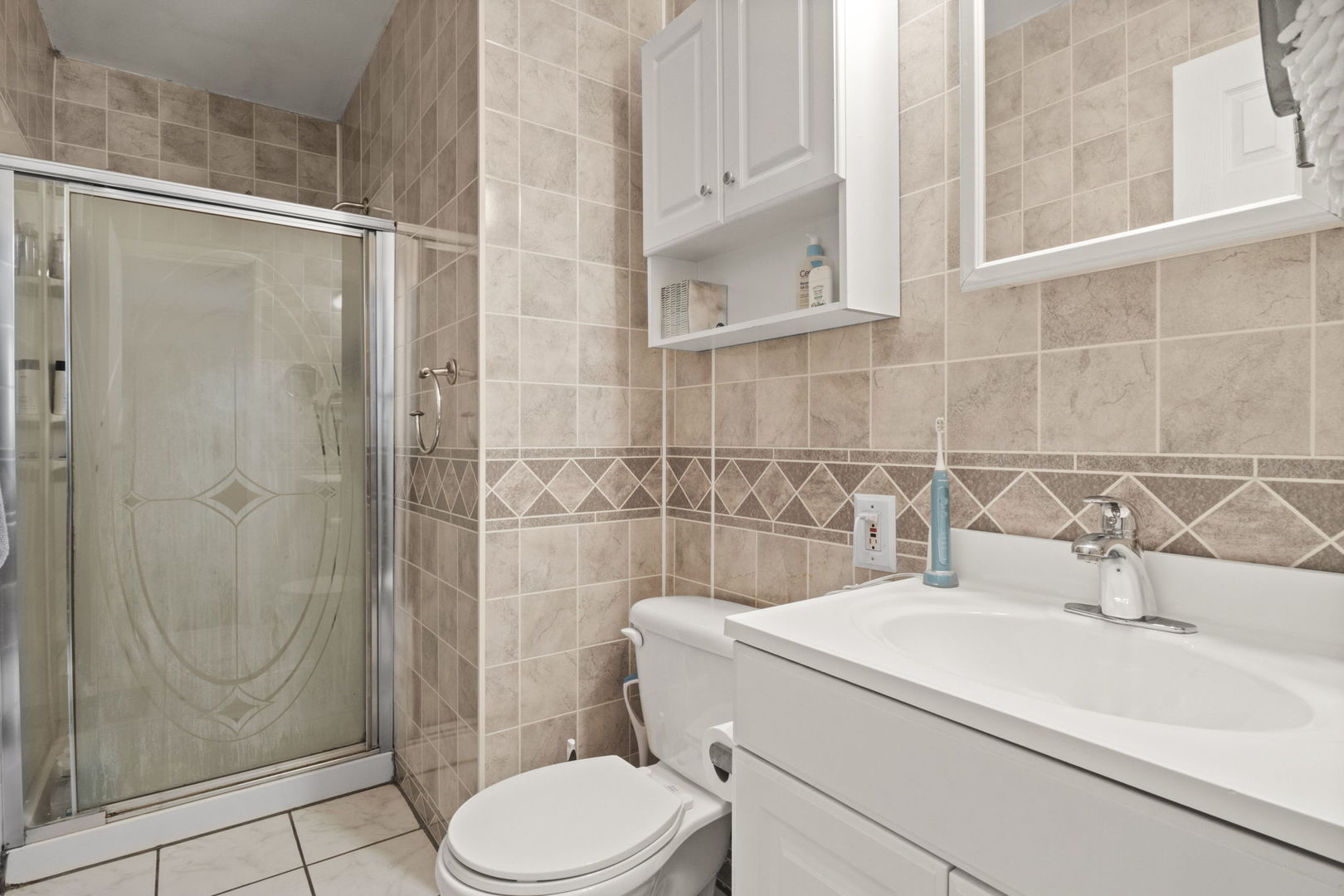 6505 Winston Drive, Woodridge, IL 60517