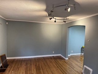 9741 S Hoxie Avenue, Chicago, IL 60617