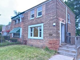 9741 S Hoxie Avenue, Chicago, IL 60617