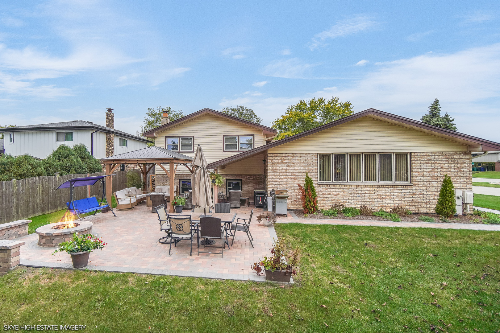 12152 Forestview Drive, Orland Park, IL 60467
