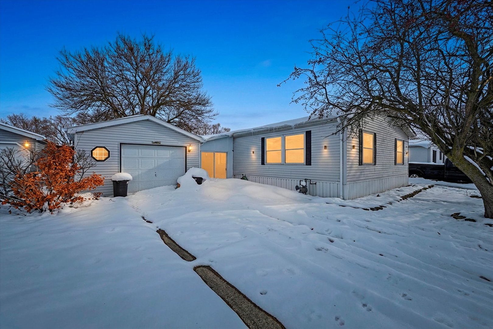 36 Maple Ridge Drive, Manteno, IL 60950