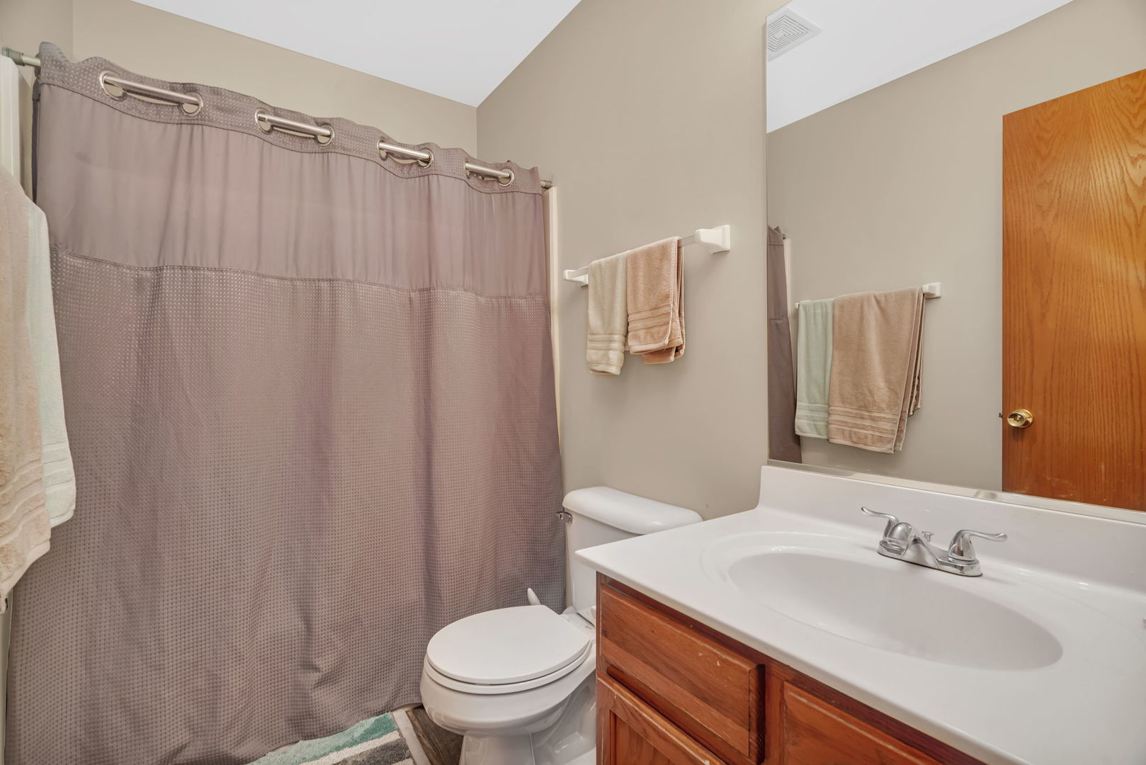 235 Springbrook Trail, Oswego, IL 60543