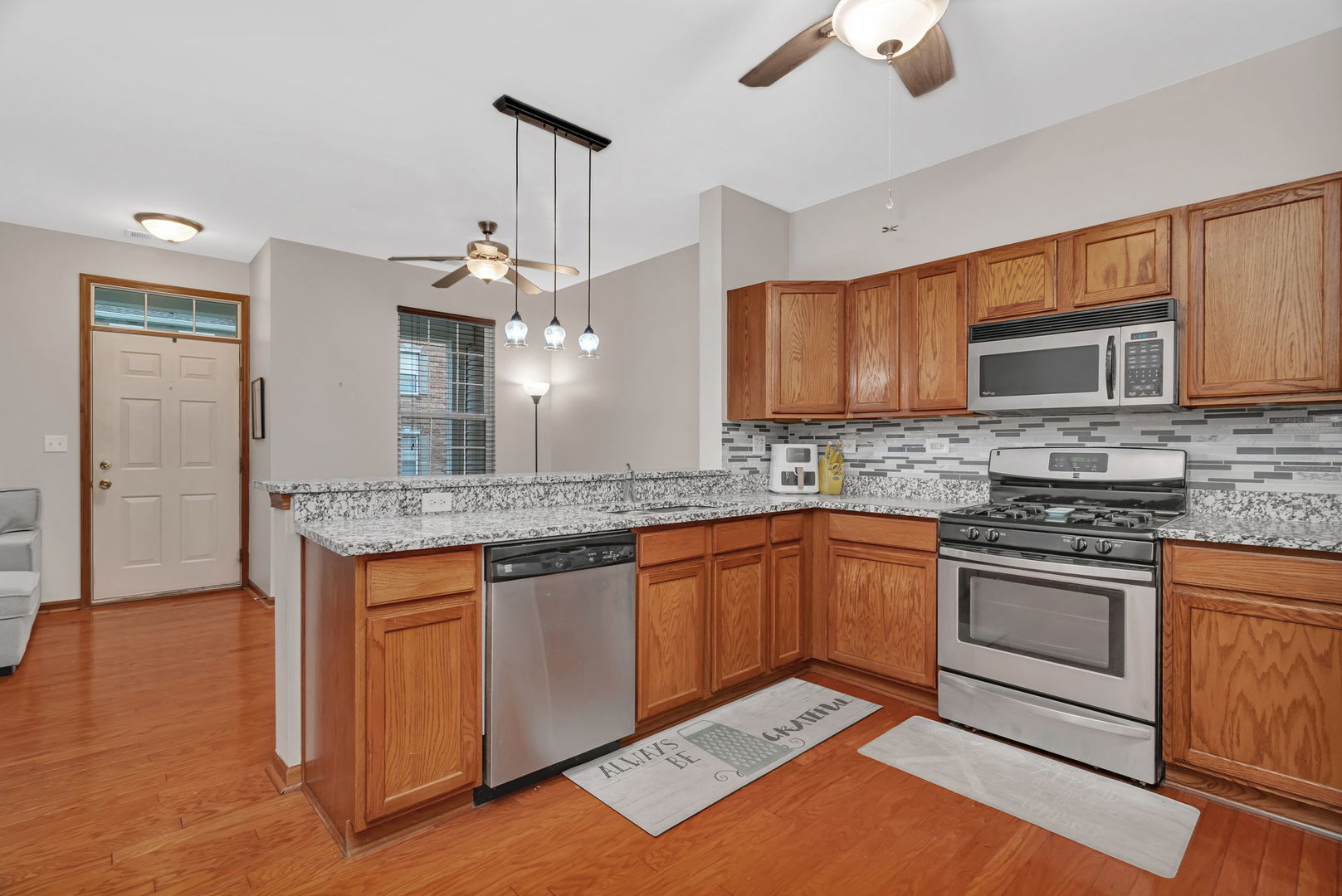 235 Springbrook Trail, Oswego, IL 60543