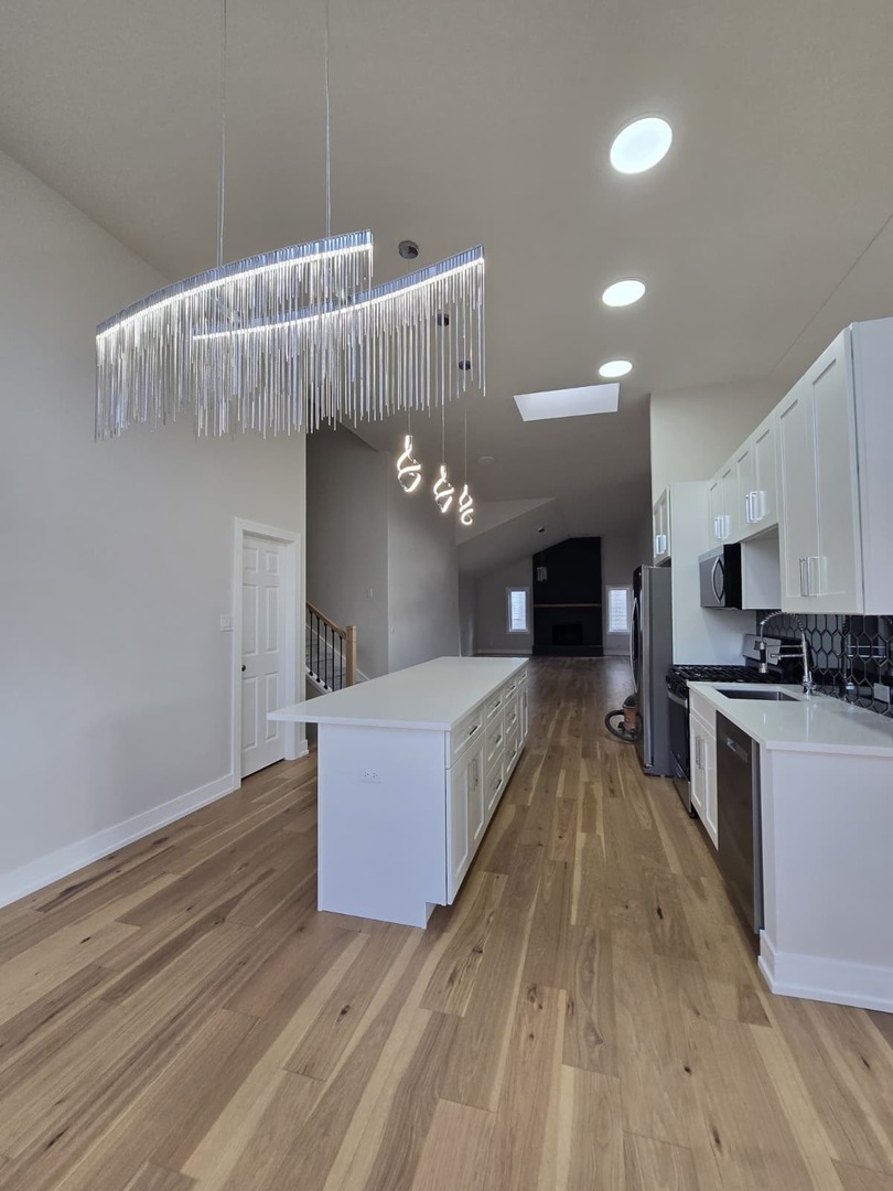 19013 Amlin Lane, Country Club Hills, IL 60478