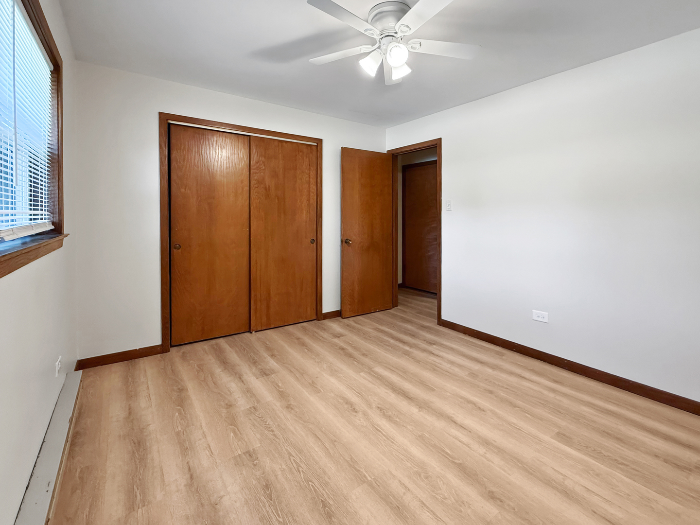 2025 Maple Road #1E, Homewood, IL 60430