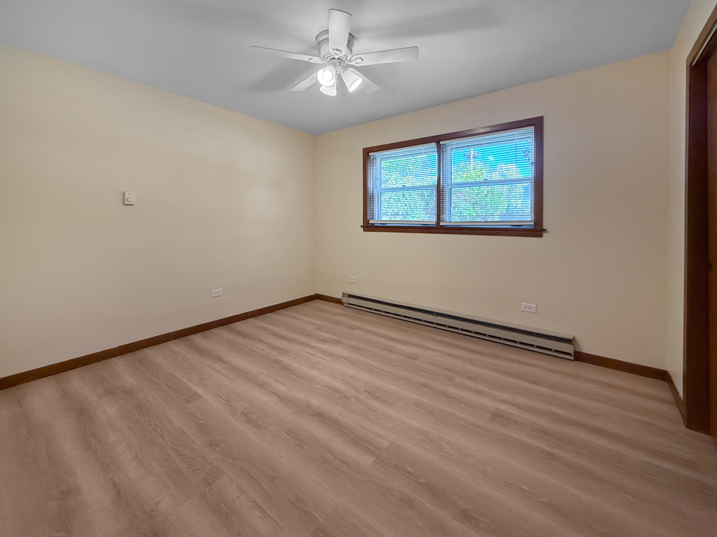 2025 Maple Road #1E, Homewood, IL 60430