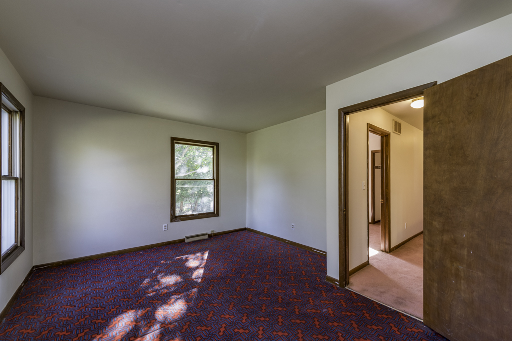16675 W Applewood Court, Gurnee, IL 60031