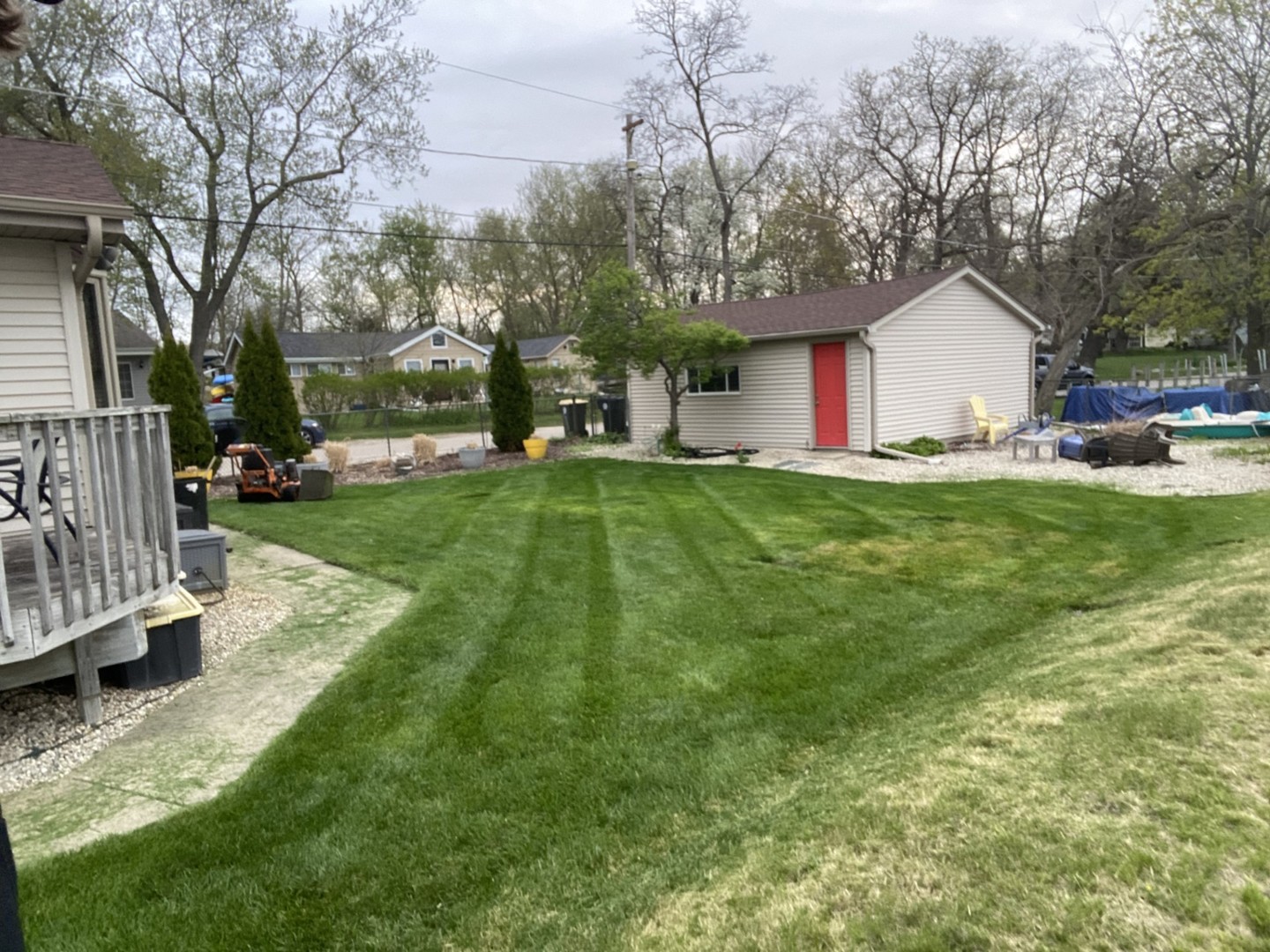 23231 W Lake Shore Drive, Antioch, IL 60002