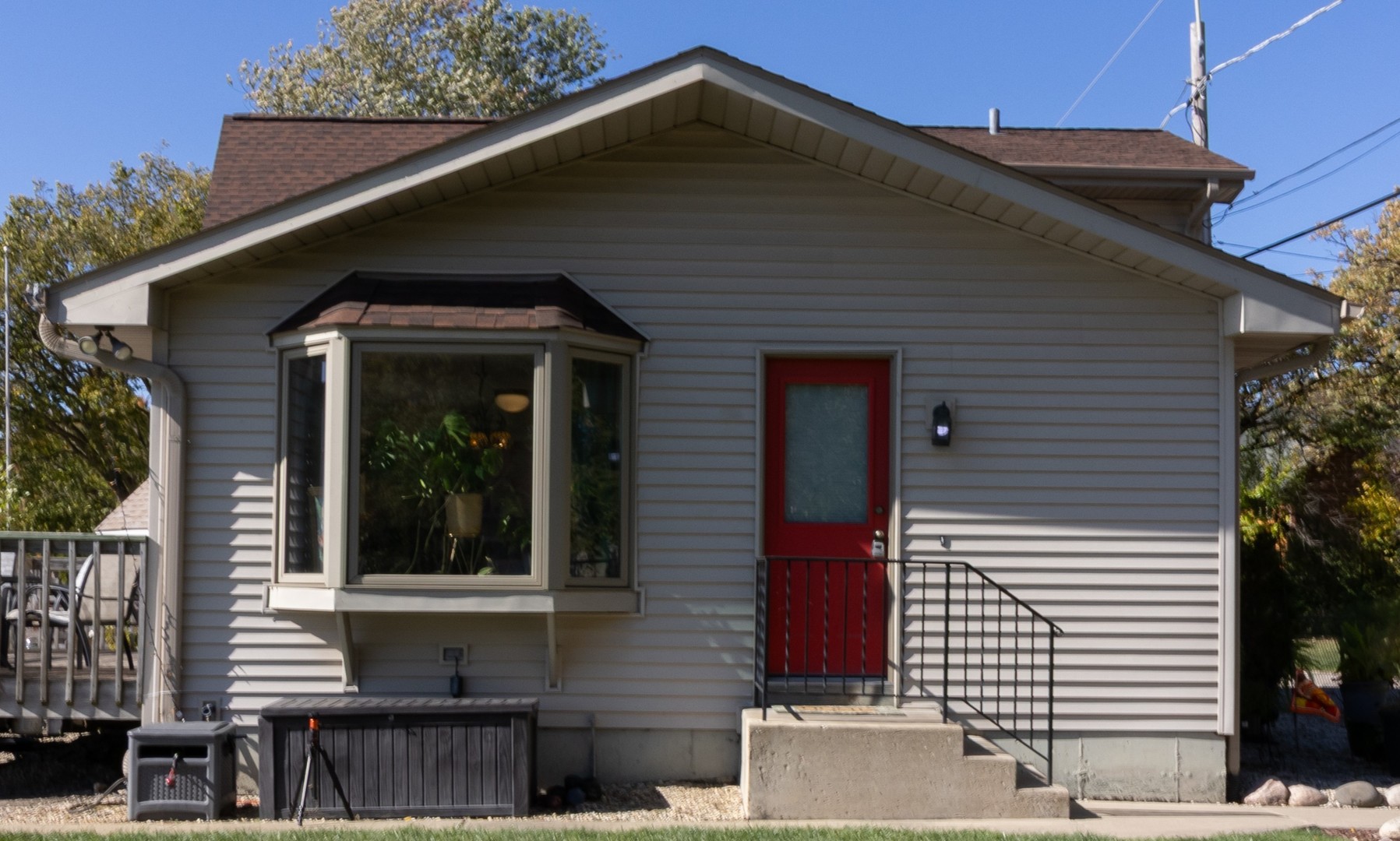 23231 W Lake Shore Drive, Antioch, IL 60002