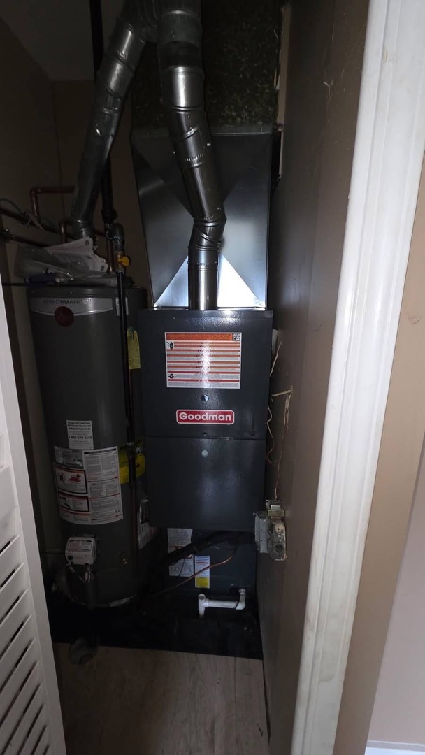 7722 W 81st Place, Bridgeview, IL 60455