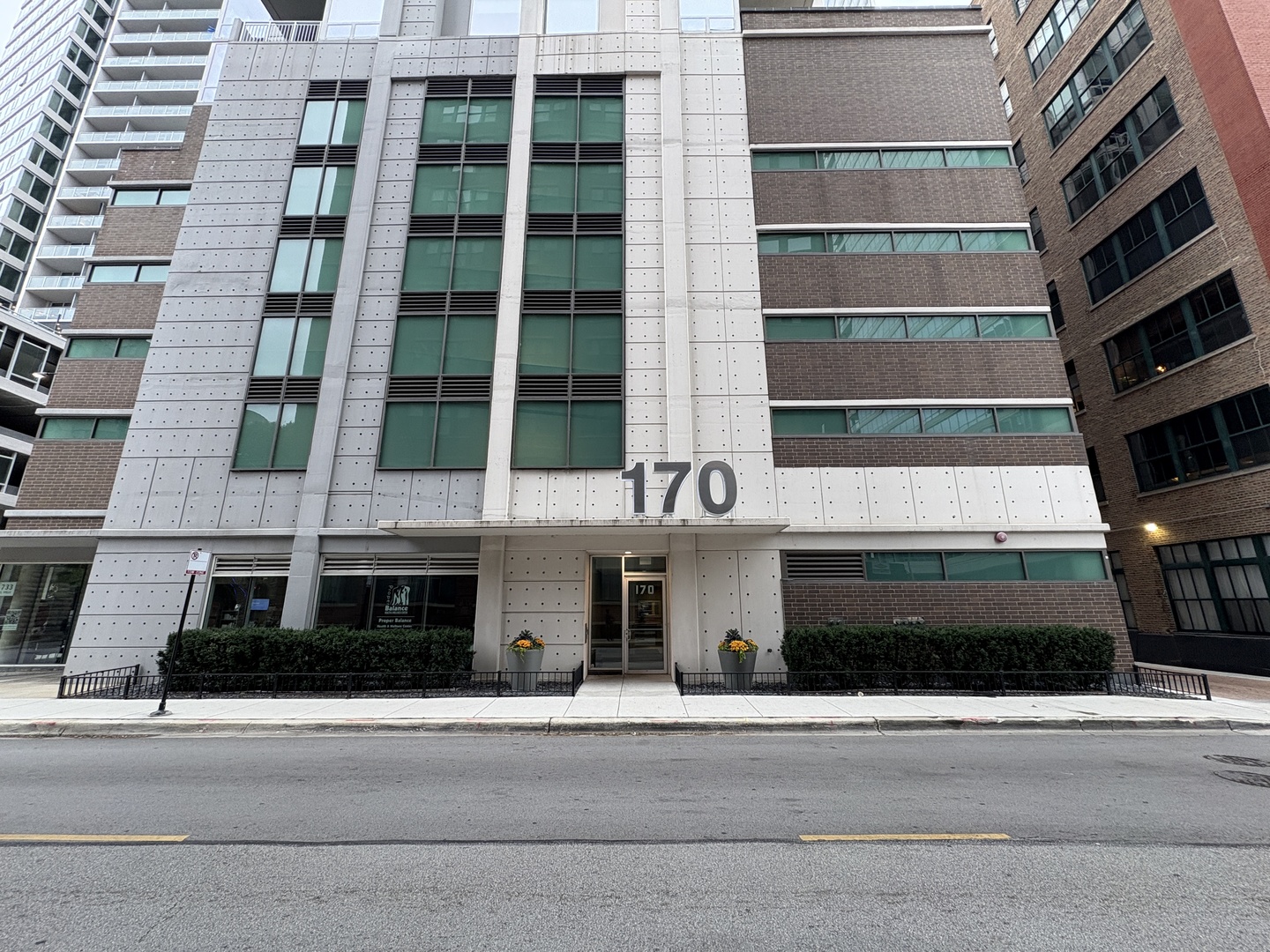 170 W Polk Street #1003, Chicago, IL 60605