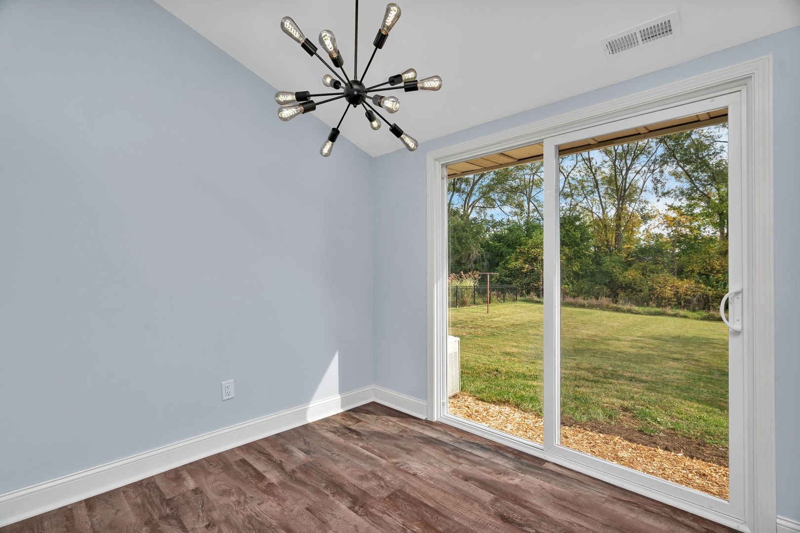 15035 Hartman Drive, Romeoville, IL 60446