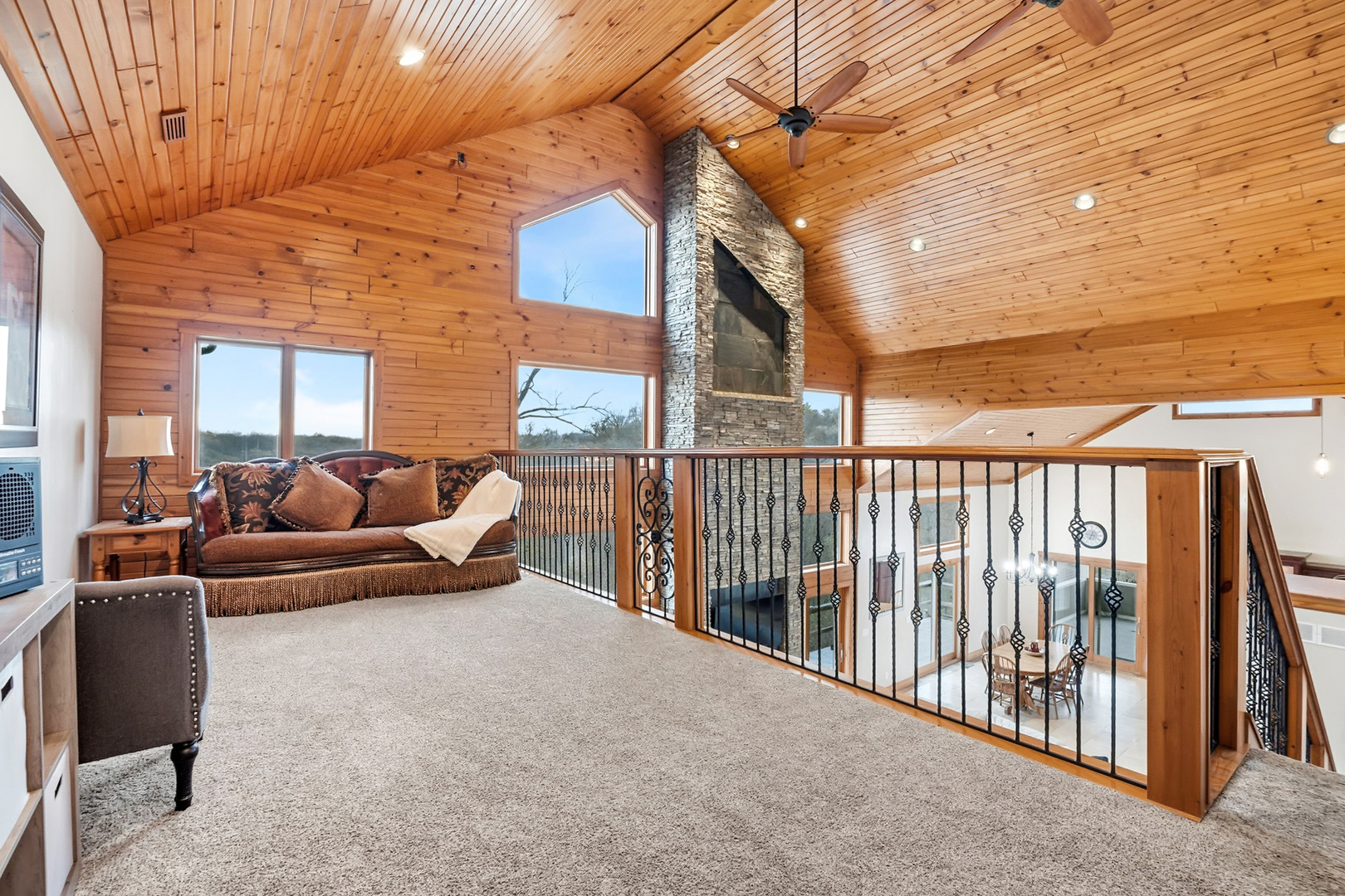 5A142 Fair Oaks Court, Apple River, IL 61001