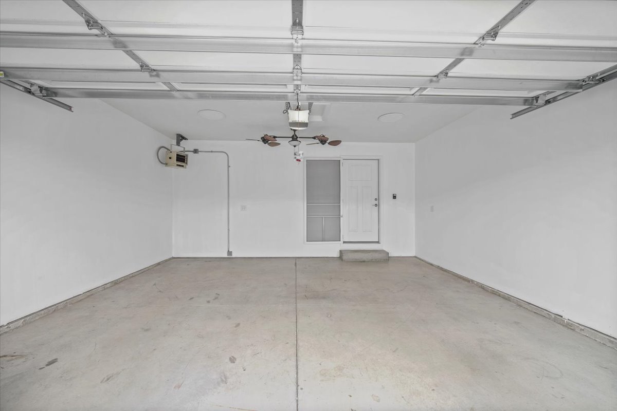 52 Winding Way, Bloomington, IL 61705