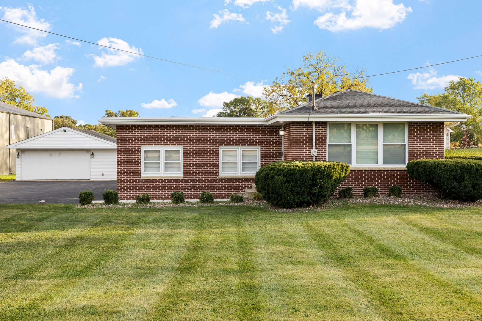 15617 W 159th Street, Homer Glen, IL 60491
