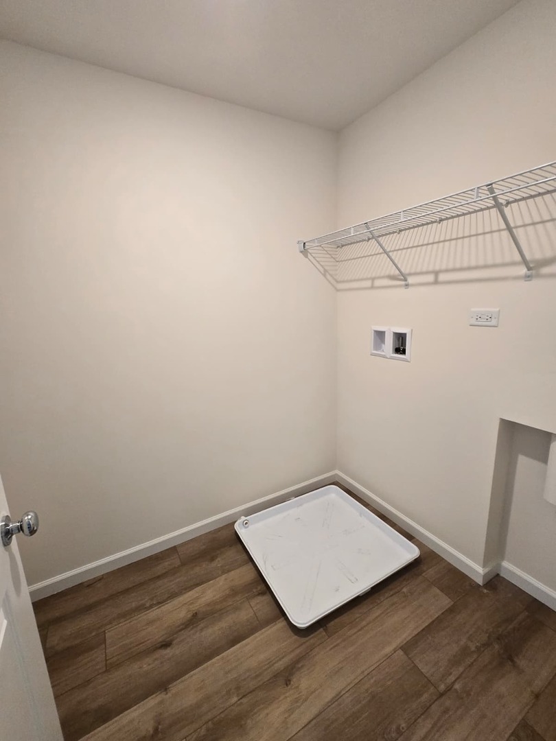 5931 Hawkweed Drive #5931, Naperville, IL 60564