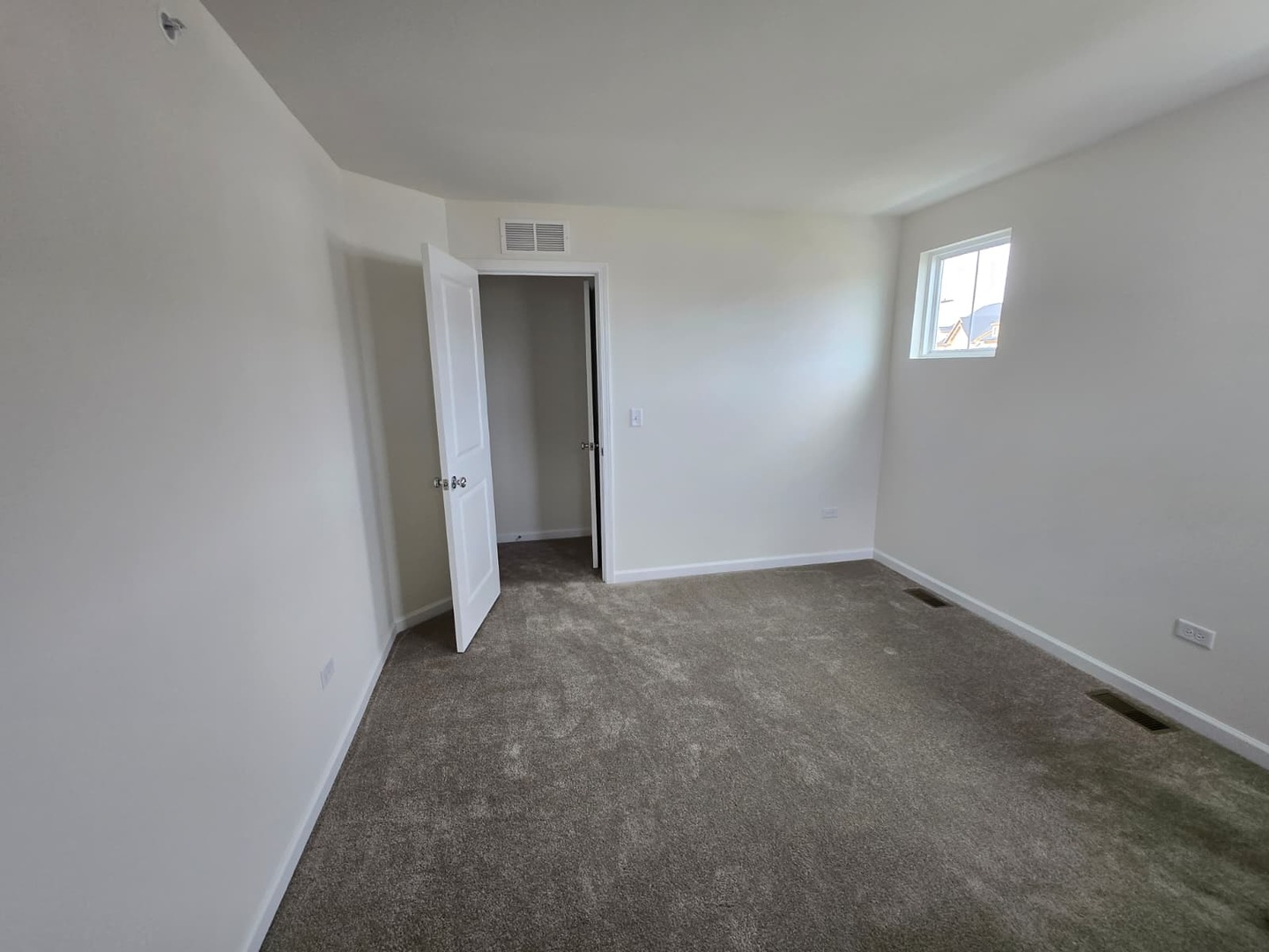 5931 Hawkweed Drive #5931, Naperville, IL 60564