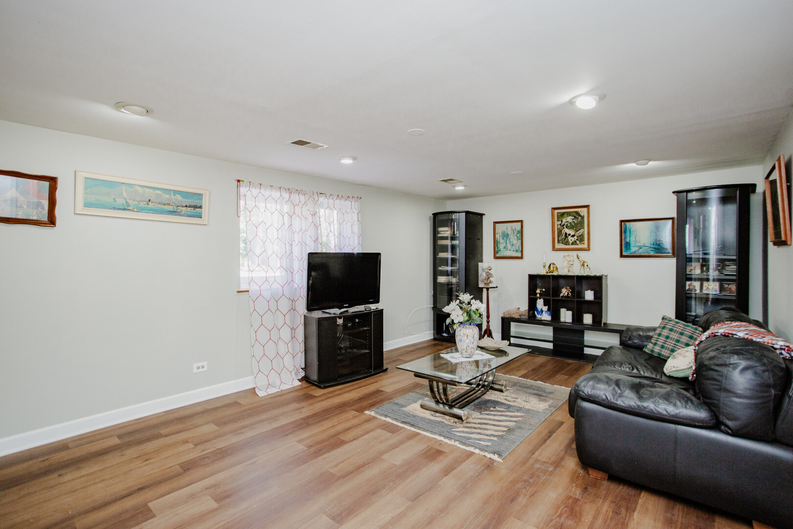 1849 W Spring Ridge Drive, Arlington Heights, IL 60004