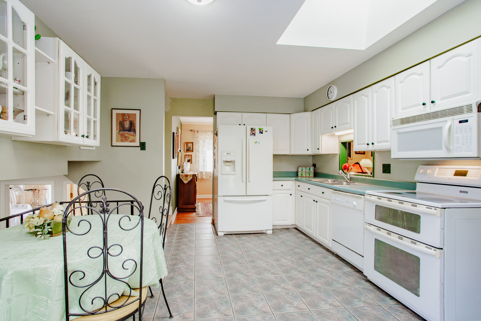 1849 W Spring Ridge Drive, Arlington Heights, IL 60004