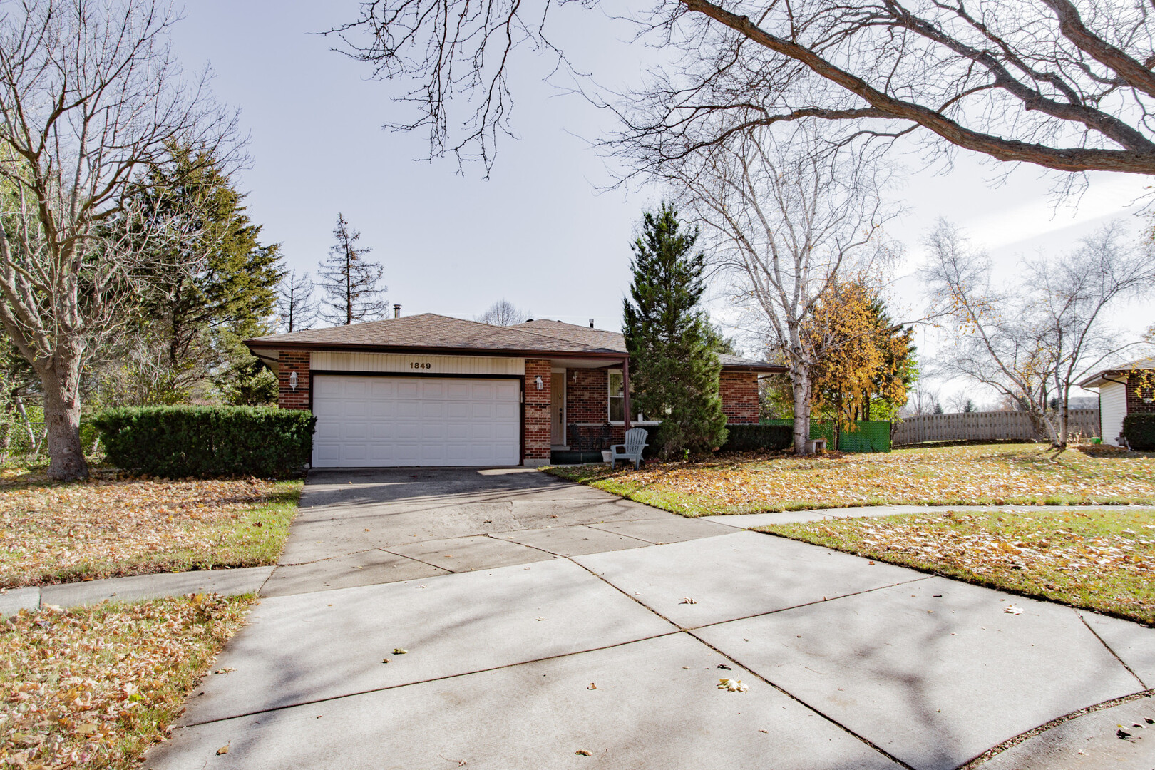 1849 W Spring Ridge Drive, Arlington Heights, IL 60004