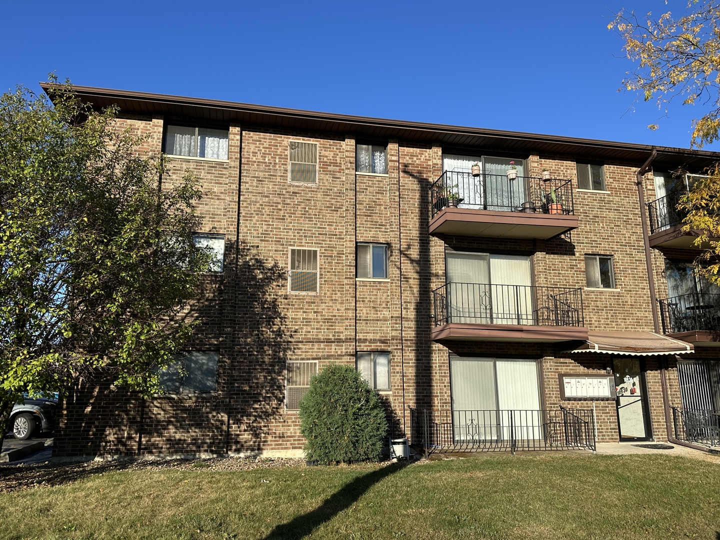 10930 Central Avenue #1B, Chicago Ridge, IL 60415