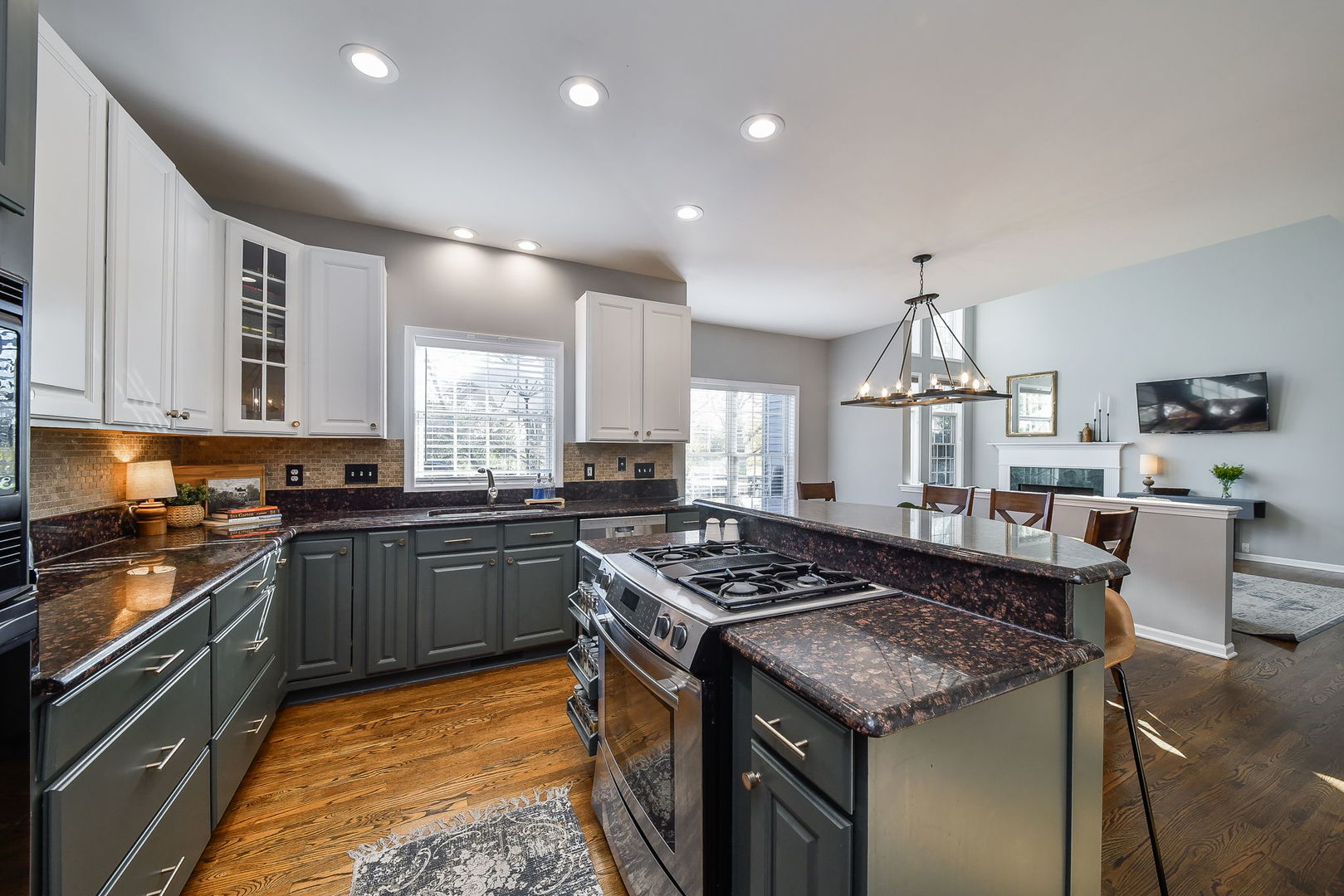 0N504 W Weaver Circle, Geneva, IL 60134