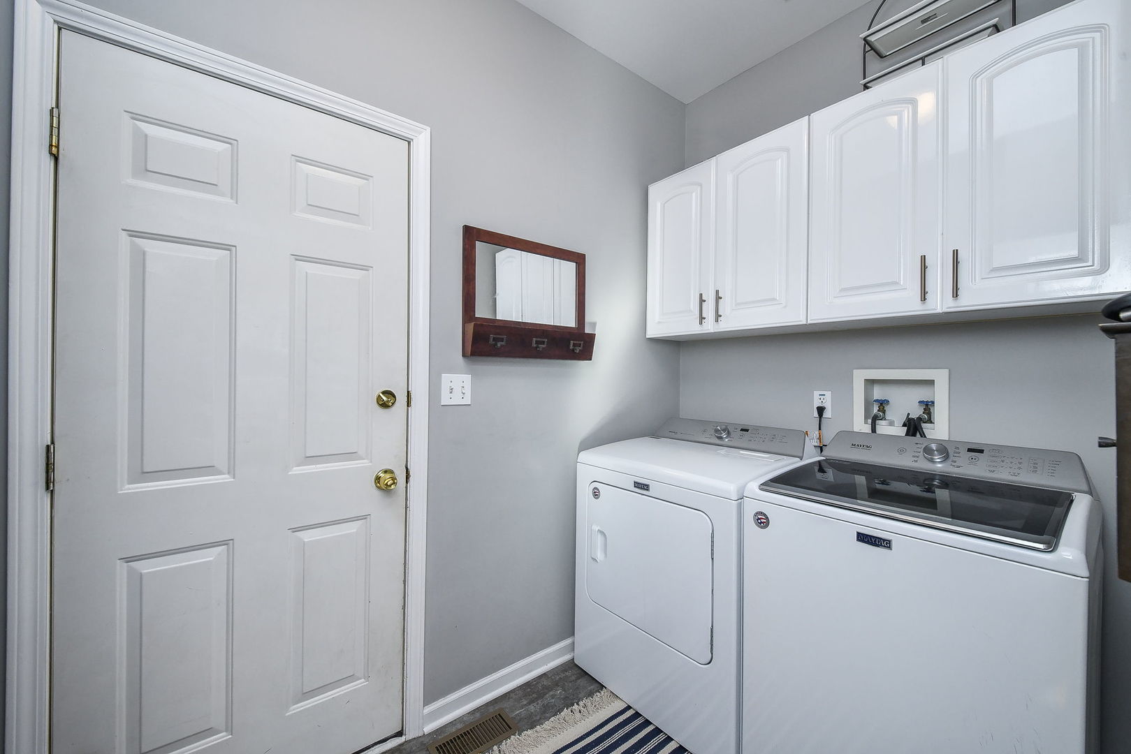0N504 W Weaver Circle, Geneva, IL 60134
