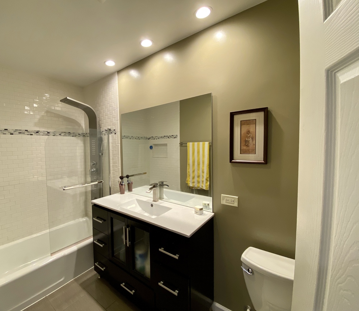 5526 W Windsor Avenue #G, Chicago, IL 60630