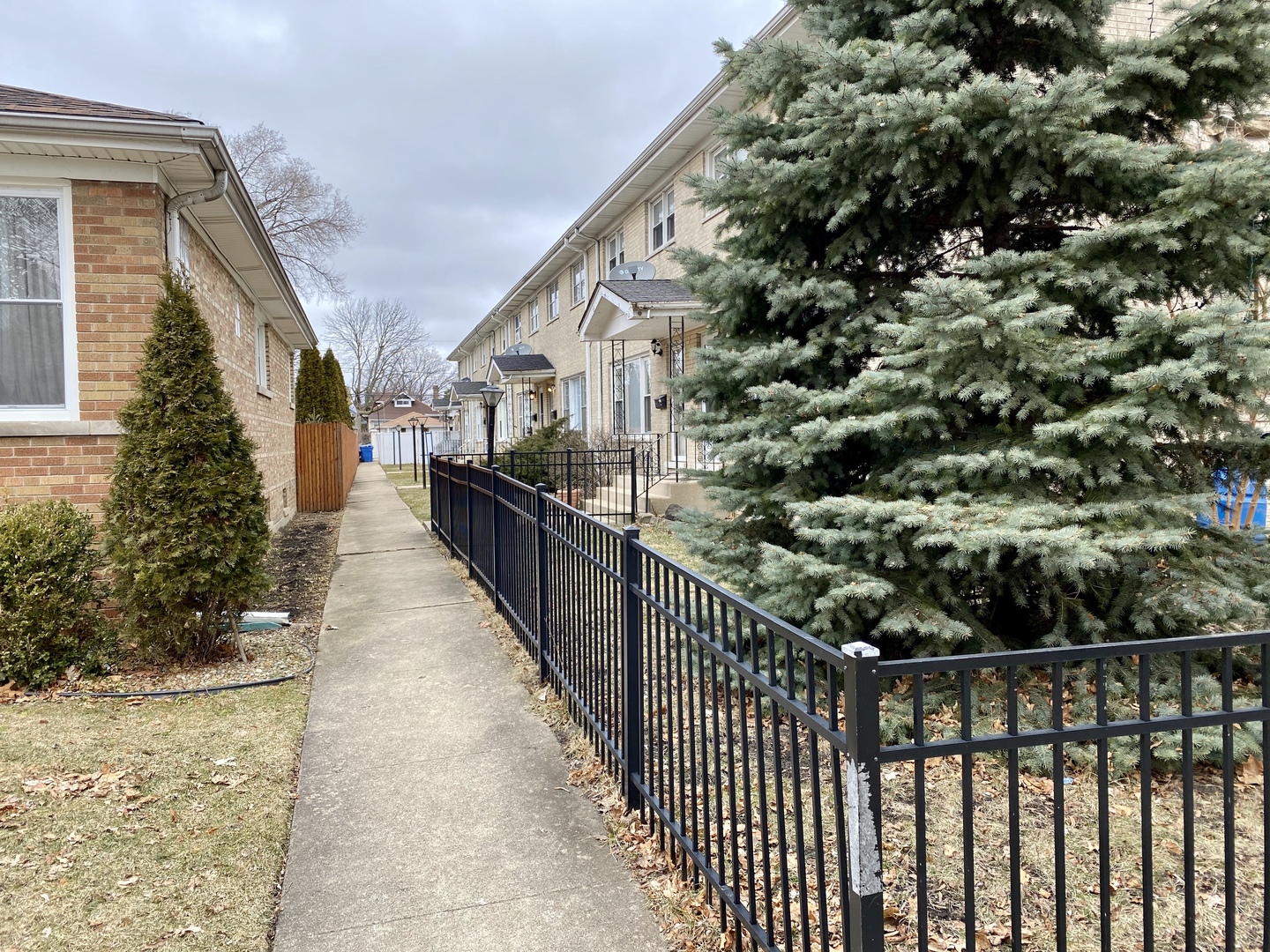 5526 W Windsor Avenue #G, Chicago, IL 60630