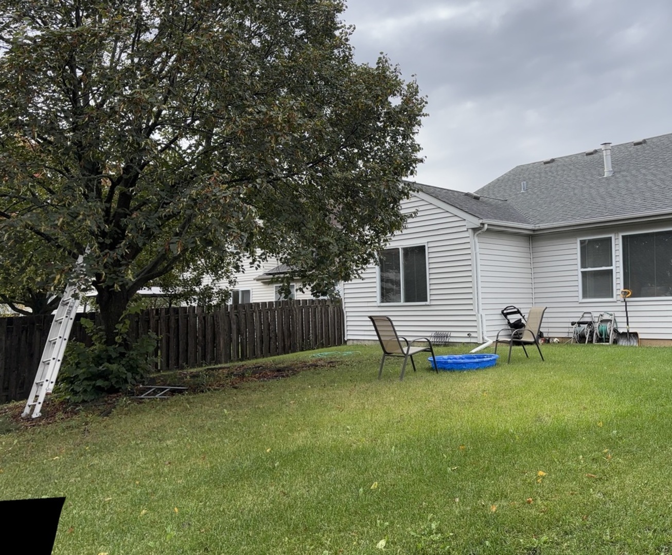 Round Lake, IL 60073