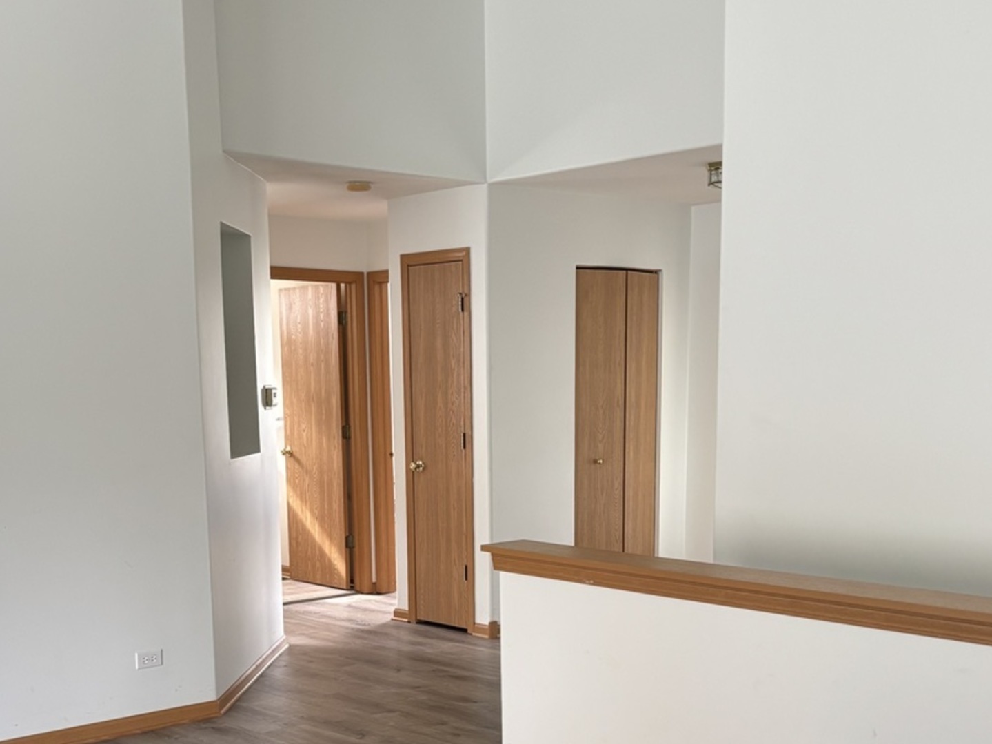 Round Lake, IL 60073