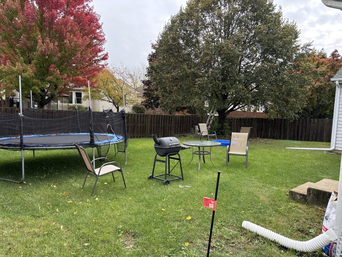 Round Lake, IL 60073