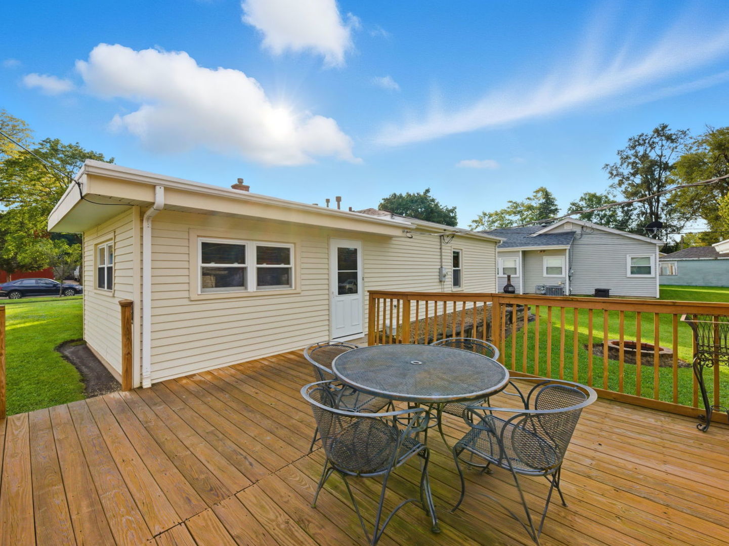 1321 Raymond Drive, Montgomery, IL 60538