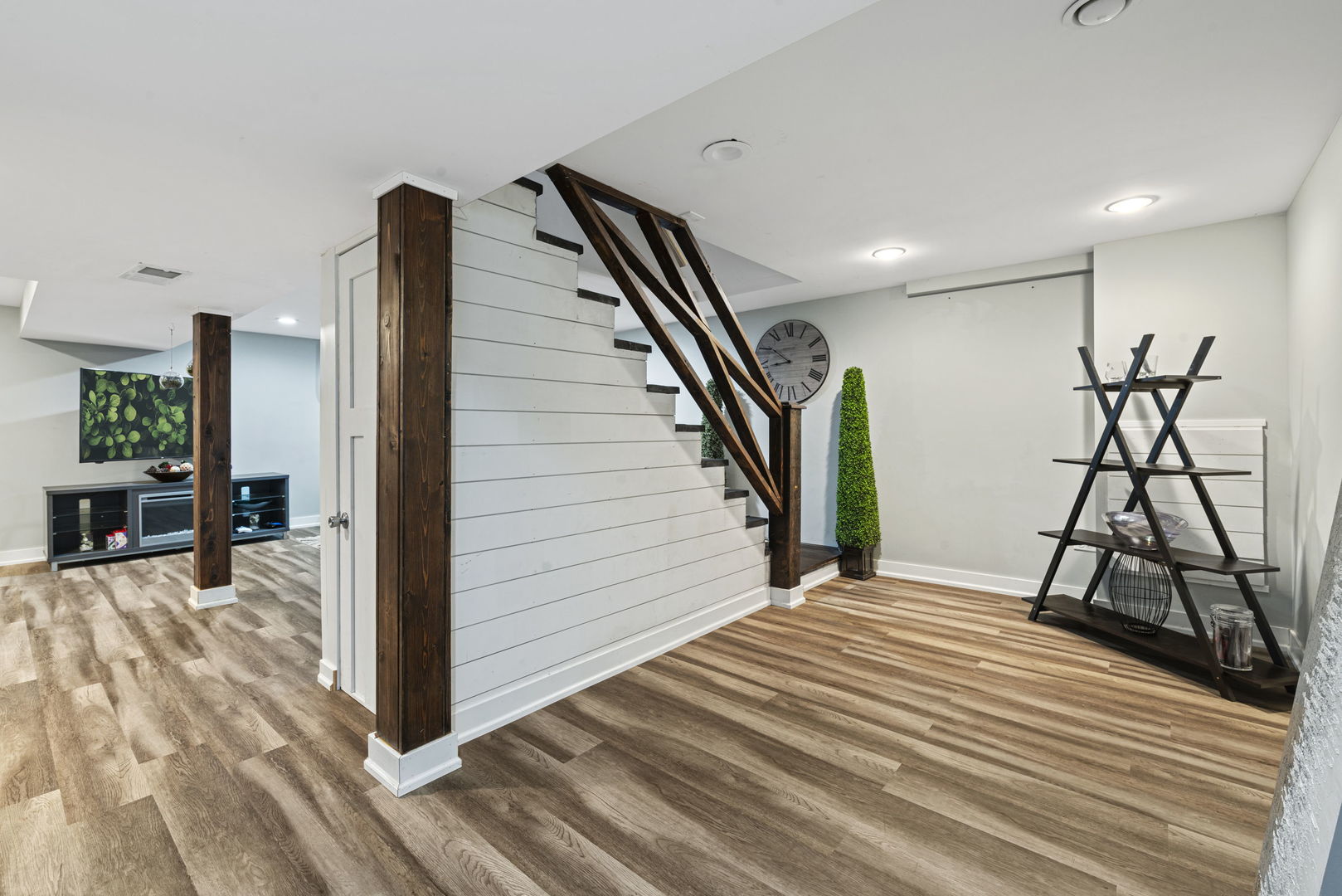 419 Longwood Drive, Chicago Heights, IL 60411