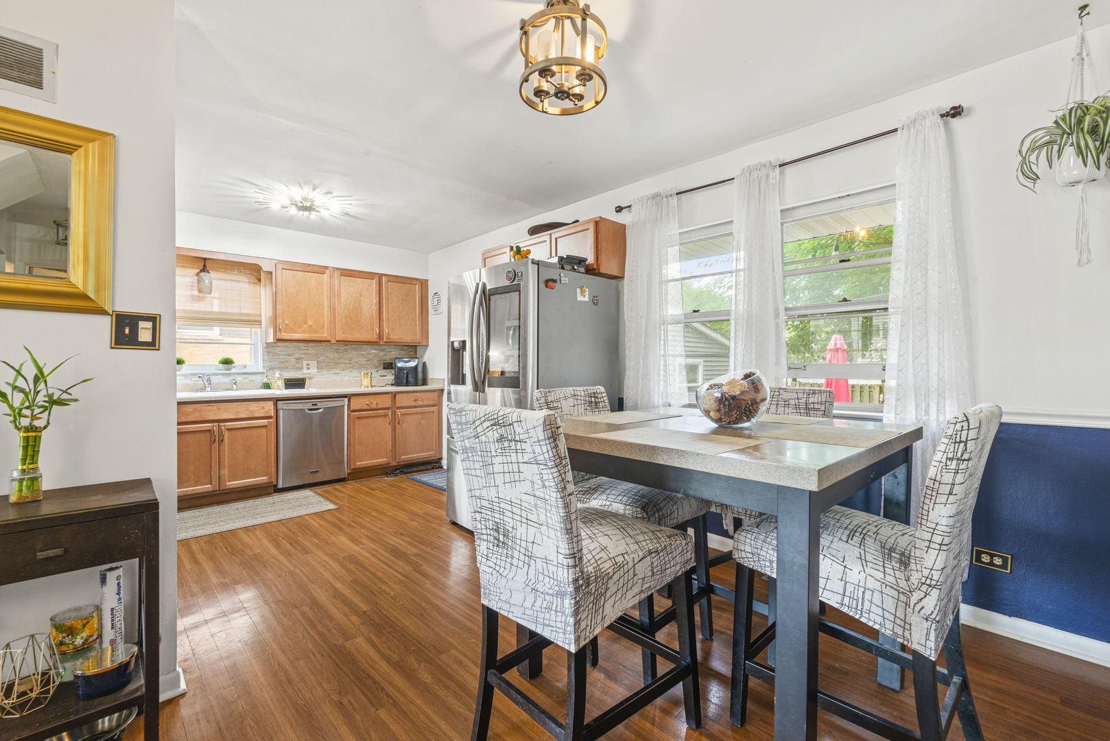 419 Longwood Drive, Chicago Heights, IL 60411