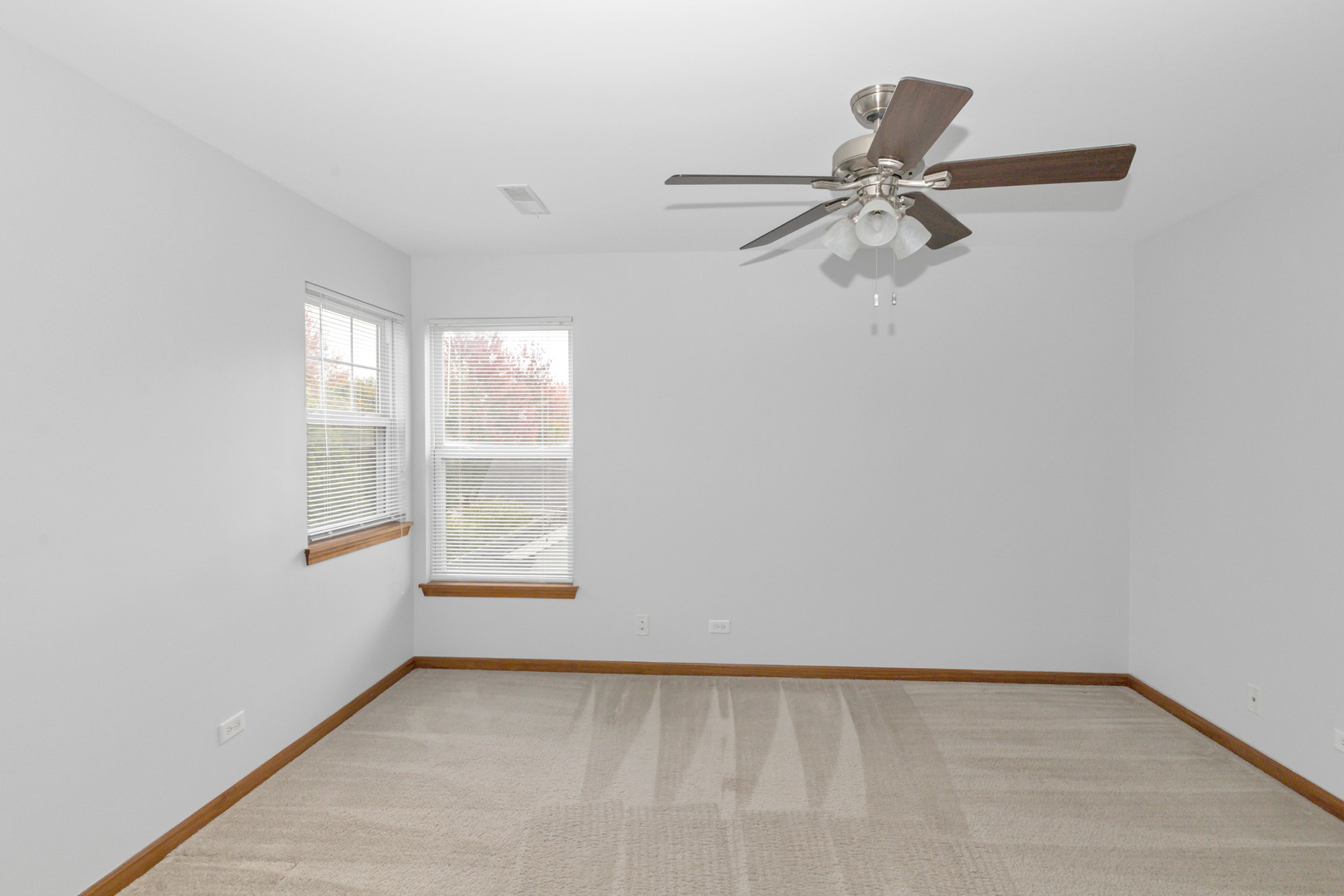 3311 LAFAYETTE Street, Elgin, IL 60123