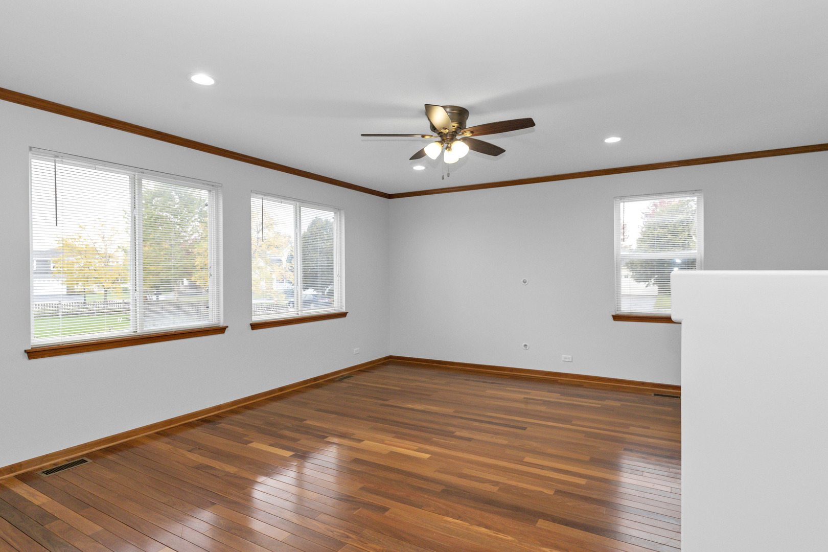 3311 LAFAYETTE Street, Elgin, IL 60123