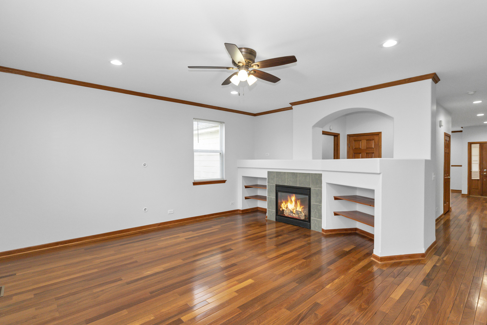 3311 LAFAYETTE Street, Elgin, IL 60123