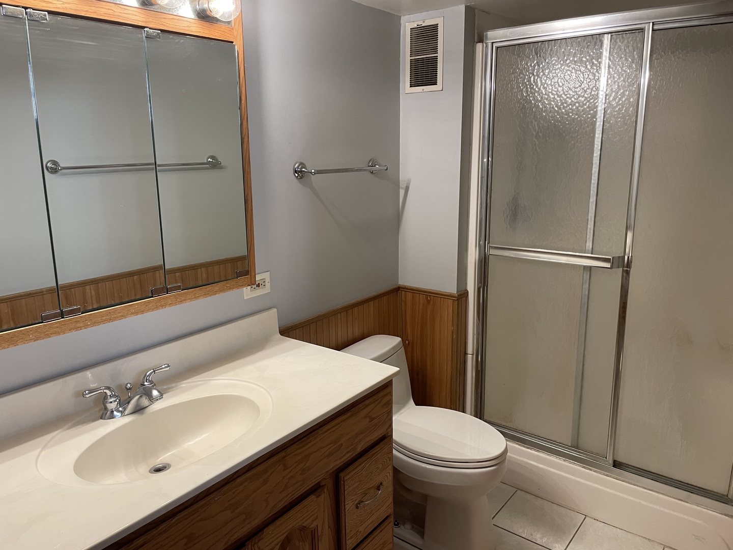 10335 Laporte Avenue, Oak Lawn, IL 60453