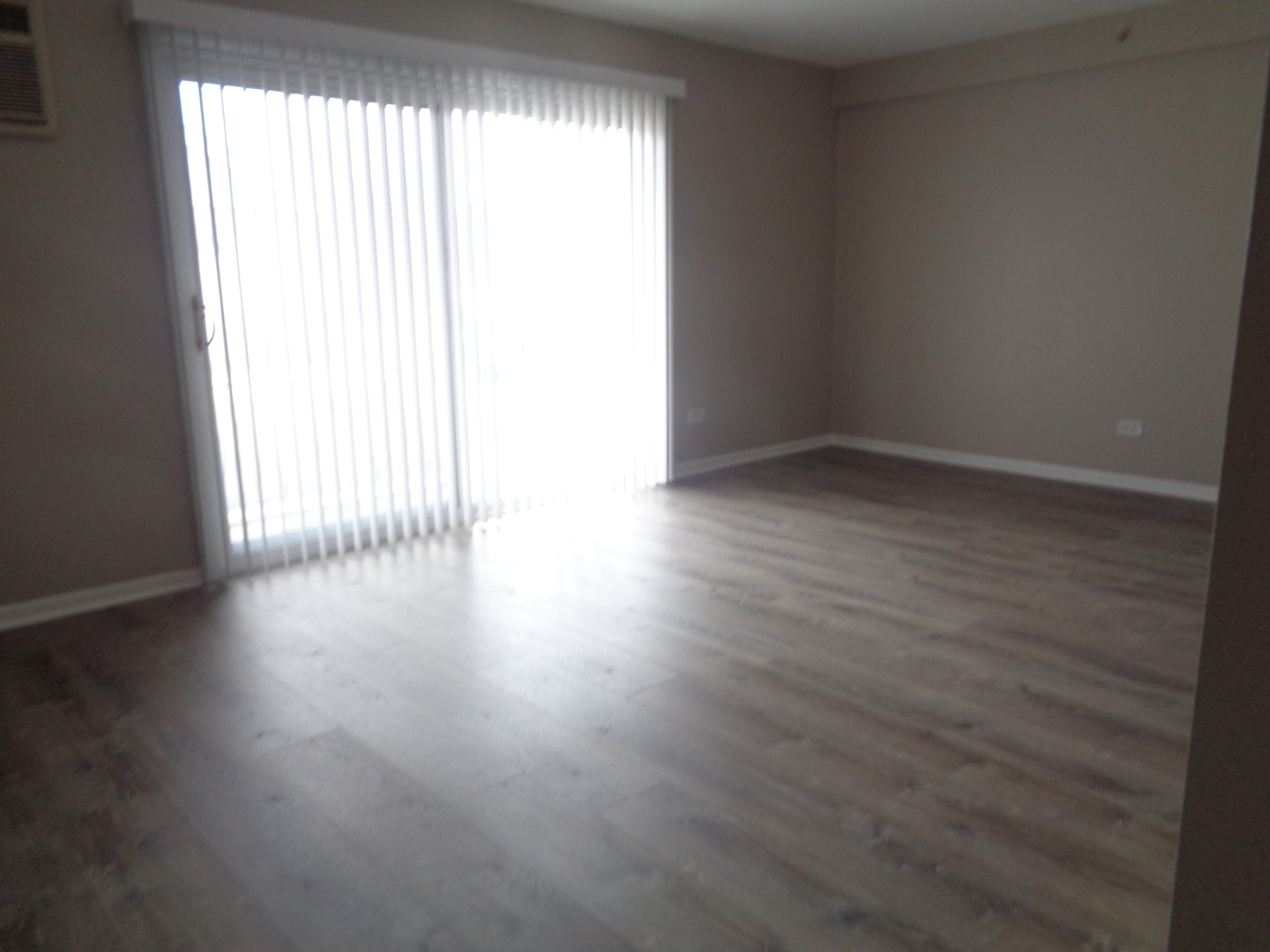 5724 111th Street #1C, Chicago Ridge, IL 60415