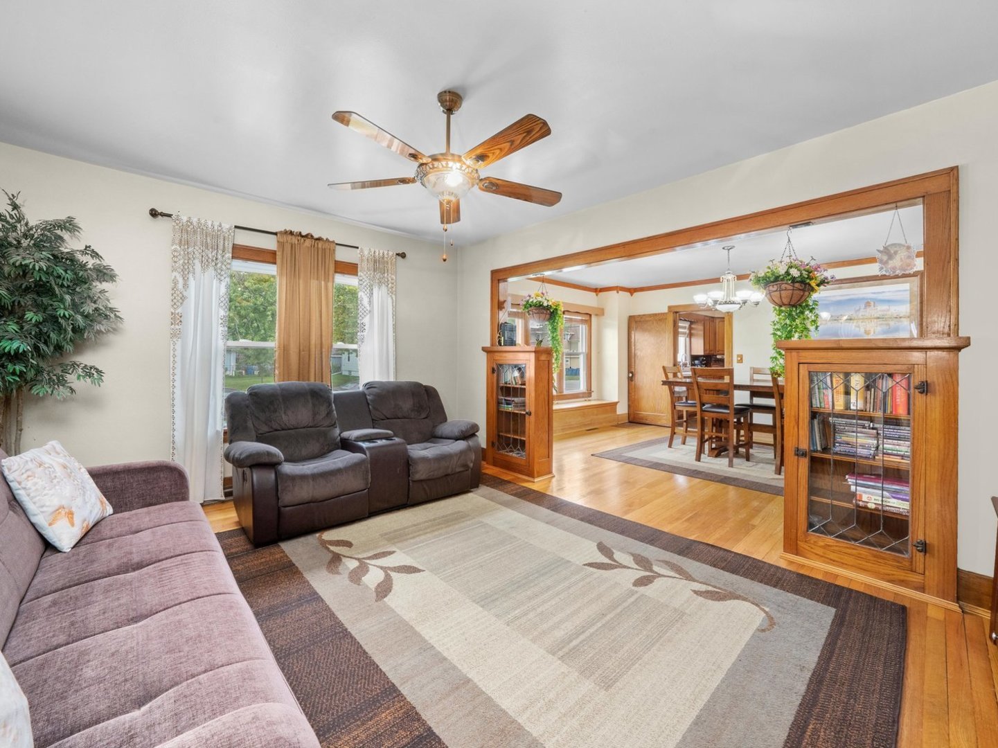 640 2nd Street, Crete, IL 60417