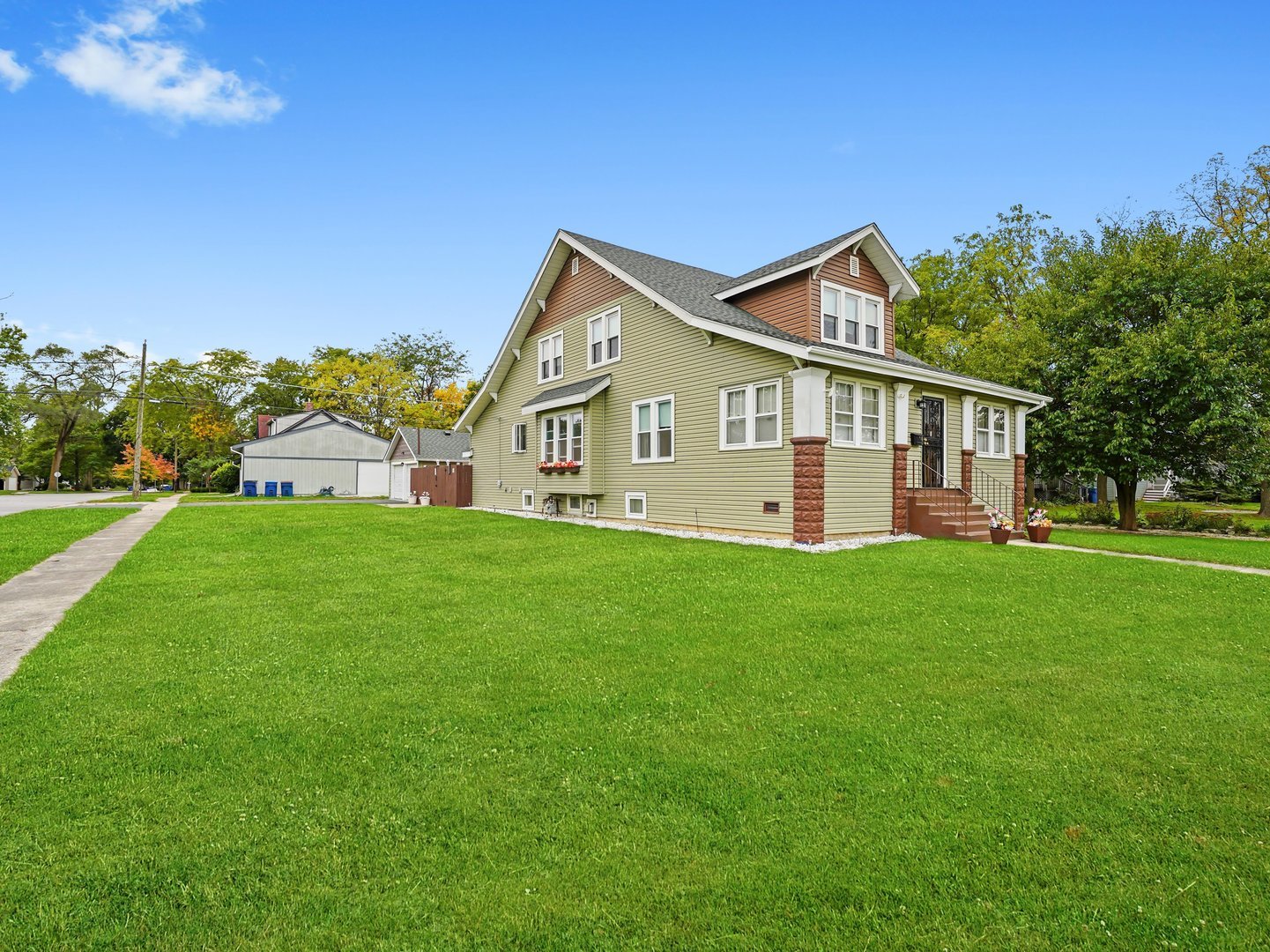 640 2nd Street, Crete, IL 60417