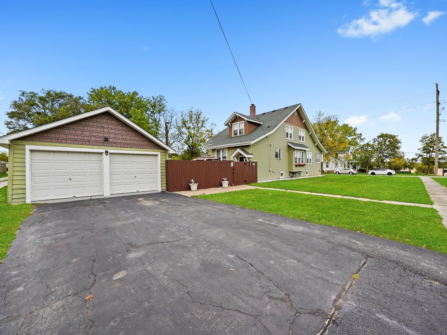 640 2nd Street, Crete, IL 60417
