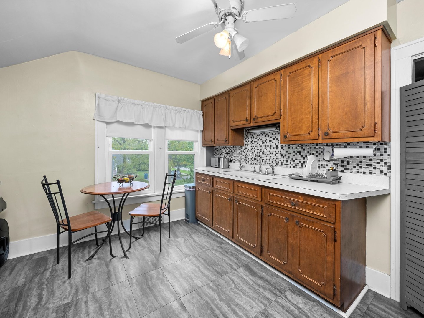 640 2nd Street, Crete, IL 60417
