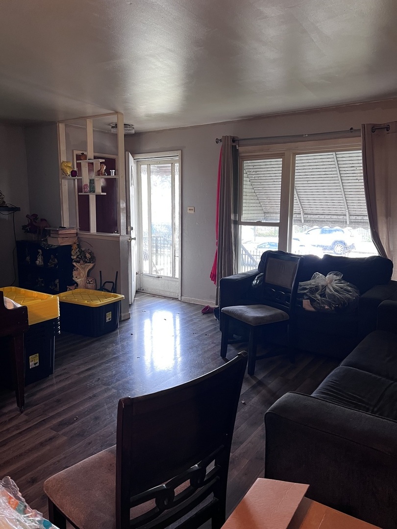 1450 W 114th Place, Chicago, IL 60643