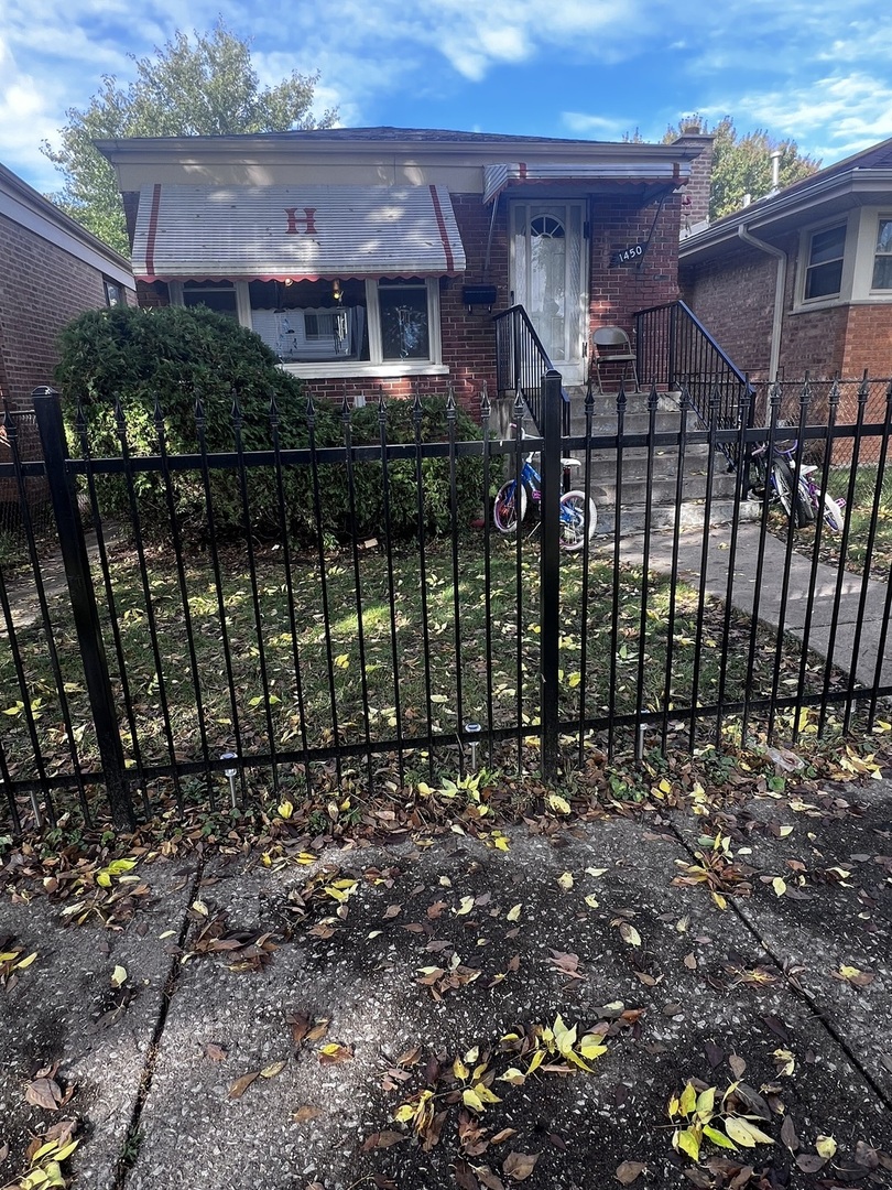 1450 W 114th Place, Chicago, IL 60643