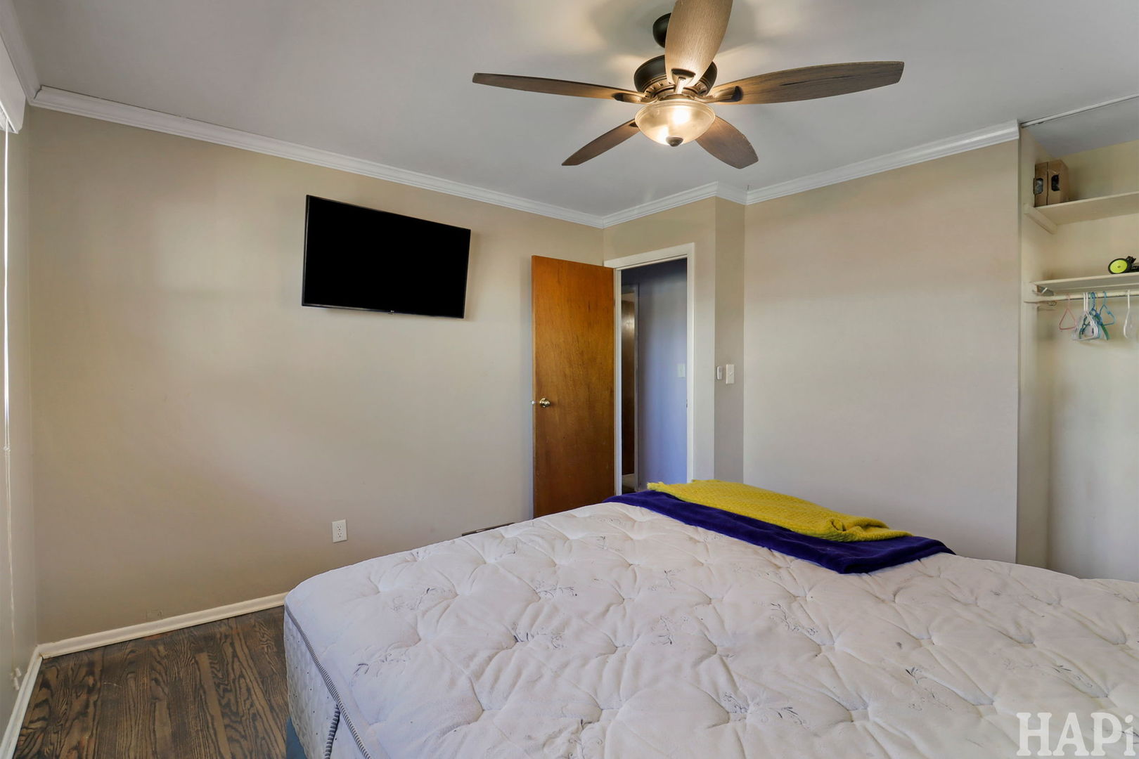 4709 Oeffling Court, McHenry, IL 60051