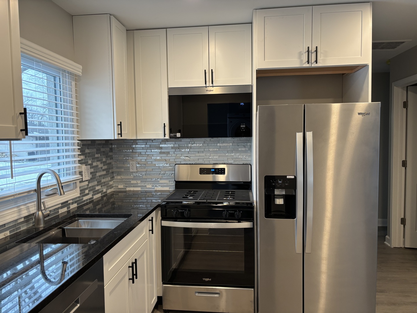 5552 Lyman Avenue, Downers Grove, IL 60516