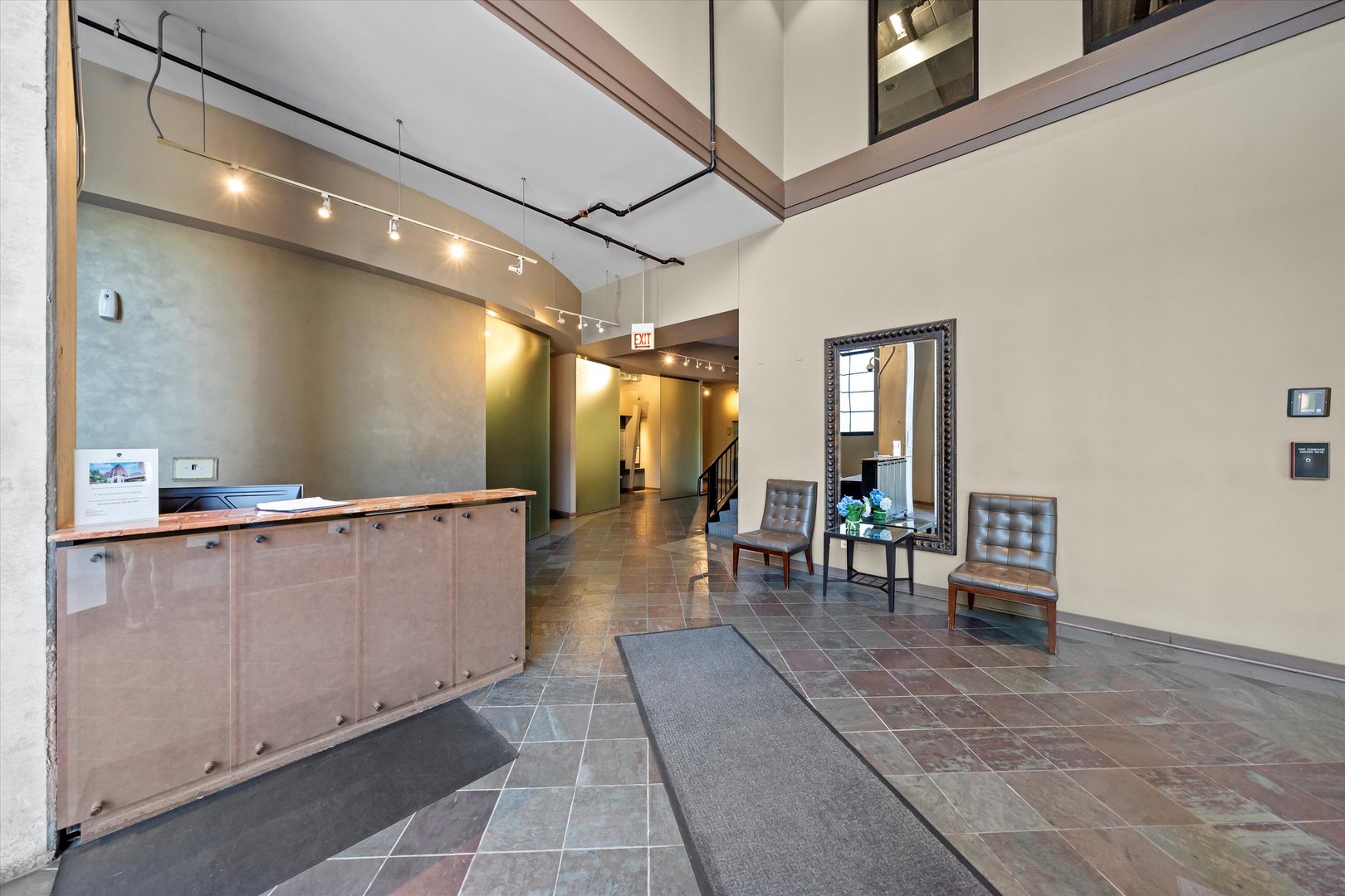 811 W 15th Place #709, Chicago, IL 60608